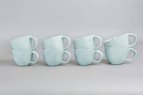 Geschirrset für 8 Personen mit Servietten und Milchkaffee Tassen 76 teilig