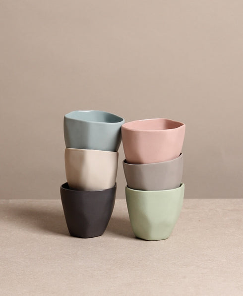 https://www.tinkalu.com/media/b7/01/fe/1730639865/Becher XS alle.jpg