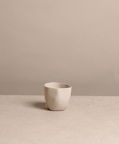 https://www.tinkalu.com/media/cf/40/g0/1730639865/Becher XS beige.jpg