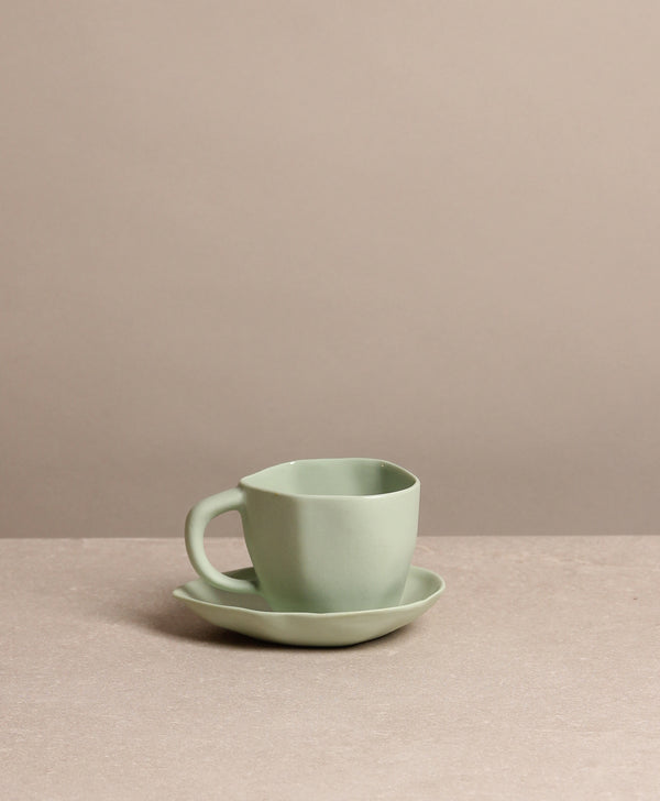 https://www.tinkalu.com/media/e8/9d/6b/1730817510/Tasse klein mit UT mint.jpg
